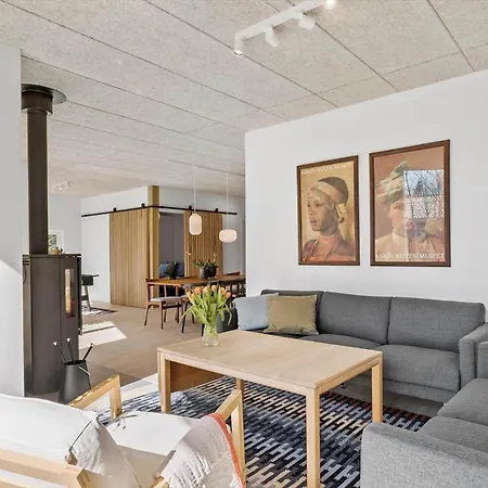 Ha321-hals-hybenvaenget-6 * Hals